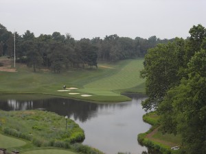 R0012966 No.18 Hole